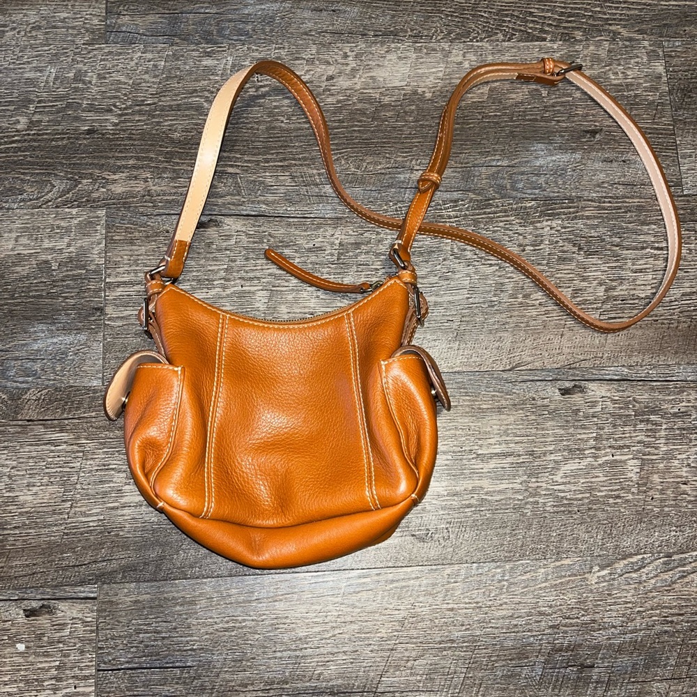 Vintage Dooney & Bourke Cognac Thick Leather with strap - Picture 3 of 6